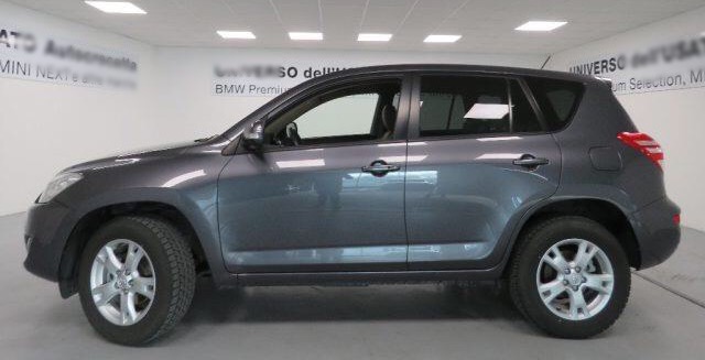 TOYOTA RAV 4 (01/11/2009) - 